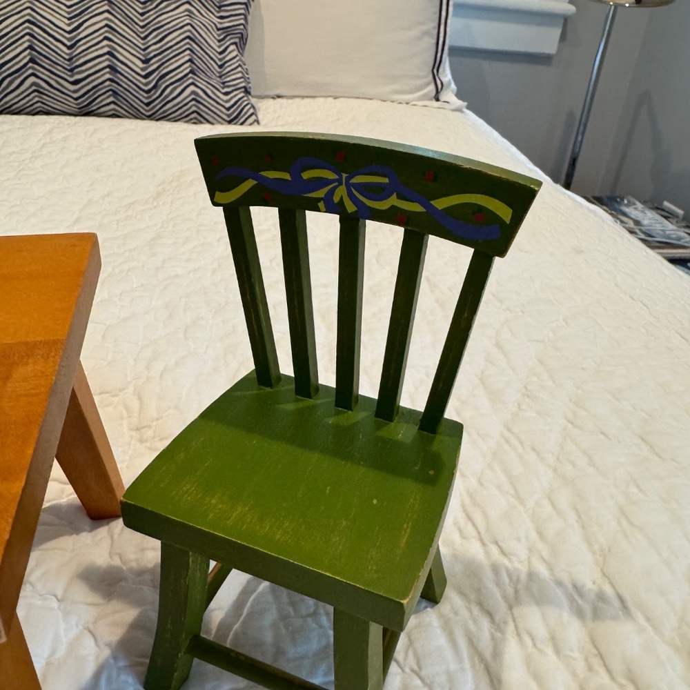 angelina ballerina american girl Kitchen table and chairs - Picture 2 of 5